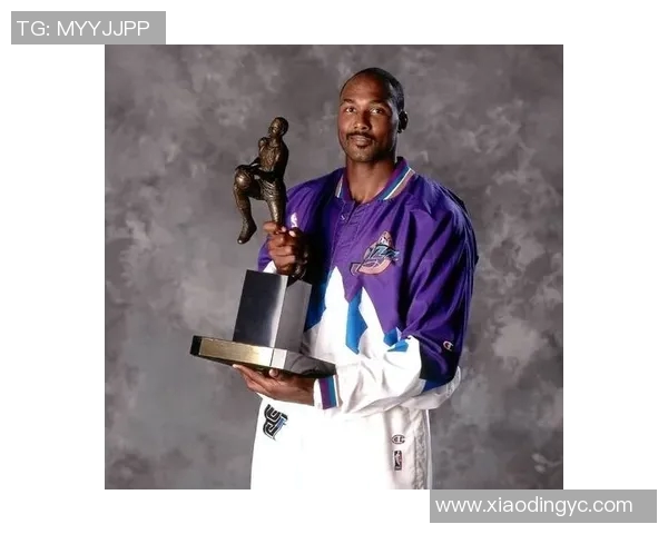 从球员数据与关键表现角度全面剖析谁才是真正值得荣膺赛季MVP的人选