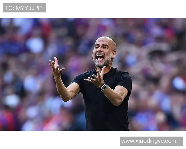 瓜迪奥拉创新战术体系解析与实践探讨:足球场上的智能进攻与防守平衡 瓜迪奥拉创新战术体系解析与实践探讨:足球场上的智能进攻与防守平衡